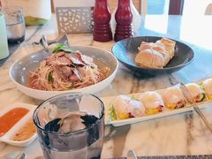-三亚亚龙湾瑞吉酒店·宴悦Driftwood·游水海鲜·牛排·草坪·私人定制