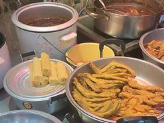 -柳州肥姨妈大骨螺蛳粉(东靖路店)