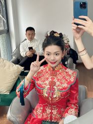 -乐派诗婚纱摄影