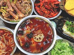 -辣盆盆麻辣小龙虾(哈尔滨总店)