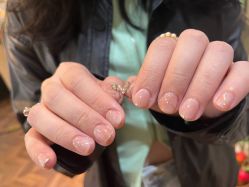-雪儿·YuKi美甲美睫皮肤管理Salon
