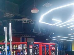 -成杰格斗·拳击·柔术·防身术(建设路店)