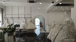 -禕·愫白婚纱商店