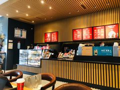 -星巴克(金华东阳银泰城店)
