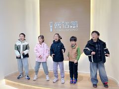 -蓝话筒·少儿成人演讲口才·主持朗诵·戏剧表演(大华第一坊店)