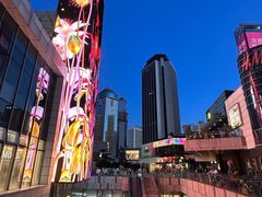 -中航城君尚购物中心