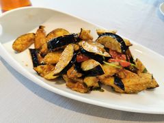 -卯火锅(人和协信店)