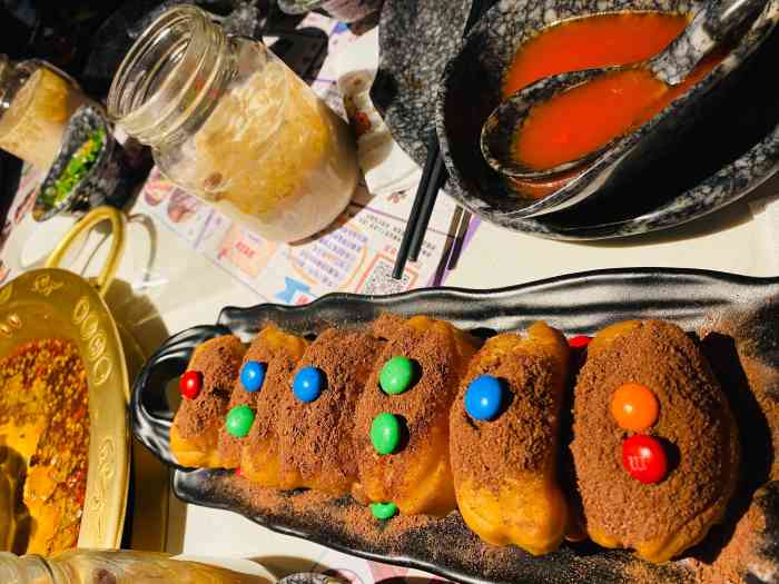 哥老官重庆美蛙鱼头(天河城店)-"比起哥老官的蛙蛙 哥老官的甜品也是