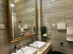 -名流健康高端体检中心·名宾门诊·健康管理