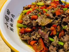 小炒黄牛肉-小稻田辣椒炒肉(大浪商业中心店)