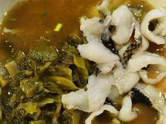 -双燕楼·手工馄饨·汤面小吃(世纪汇店)