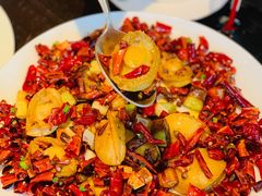 辣子鸡汁焗鲍鱼-甄御•海鲜新青岛菜(麦岛店)