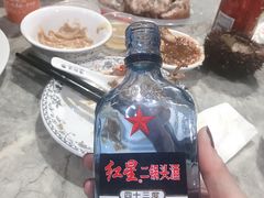 -亚龙湾8号(丁村万人海鲜广场店)