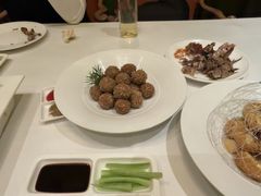 -贝勒爷·酥不腻烤鸭