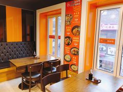 门面-鑫龙福麻辣烫(明洞站店)