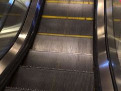 -红土地(地铁站)