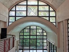-香港大学