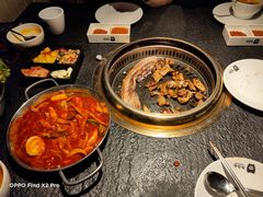 -嘿嘟嘟·肋条烧肉放题(爱融荟城店)