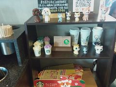 零售区-星巴克(东莞塘厦万科生活广场店)