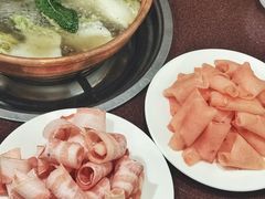 -银同牦牛肉火锅