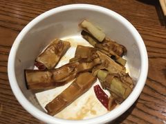 -渝是乎川渝小炒(新世界百货望京店)