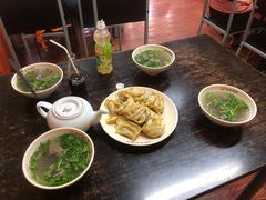 -回回锅贴(小河沿店)