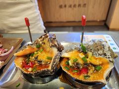 -围炉肉舍•炭烤活鳗•丹东海鲜烤肉(步行街店)