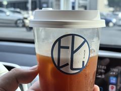 -Be Lived Cafe比例咖啡(摩天轮店)