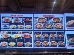 -八府香鸭·啫啫煲(华山路店)