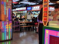 -八一路好吃街(雨田商务大厦店)