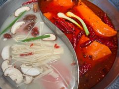 -小媳妇重庆火锅(海莲路店)