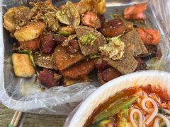 -二钢串叔麻辣烫(华龙大厦店)