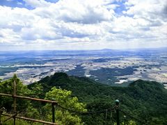 -吉林拉法山