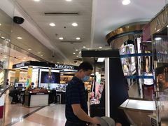 -上海置地广场(南京东路店)