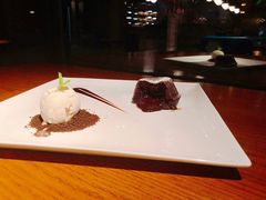 巧克力熔岩蛋糕-弗兰克牛排西餐厅Ribone steak house(柠檬花园店)