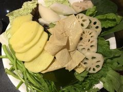 -宽板凳老灶火锅(南礼士路店)