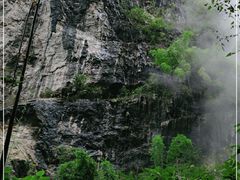 -龙水峡地缝景区