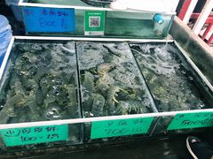 -拉威海鲜市场