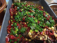 -有红鸡毛店·川菜(建设路店)