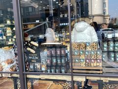 面包甜点陈列柜-红跑车HPCBAKERY(汉商店)