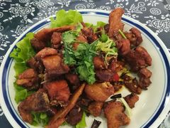 -八两八金·莱芜特色炒鸡(市南漳浦路店)