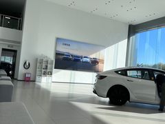 -TESLA 特斯拉(北京后沙峪特斯拉中心)