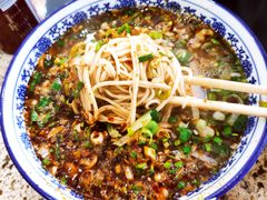 -吾穆勒蓬灰牛肉面·清真(北滨河中路店)