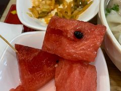 -南城香·饭香串香馄饨香(青年路店)