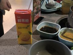 -金滏山烤肉·海鲜·火锅自助餐厅(襄阳万达店)