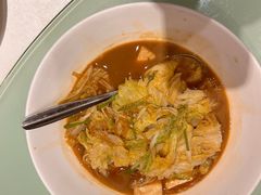浓汤白菜炖豆腐-和和小厨