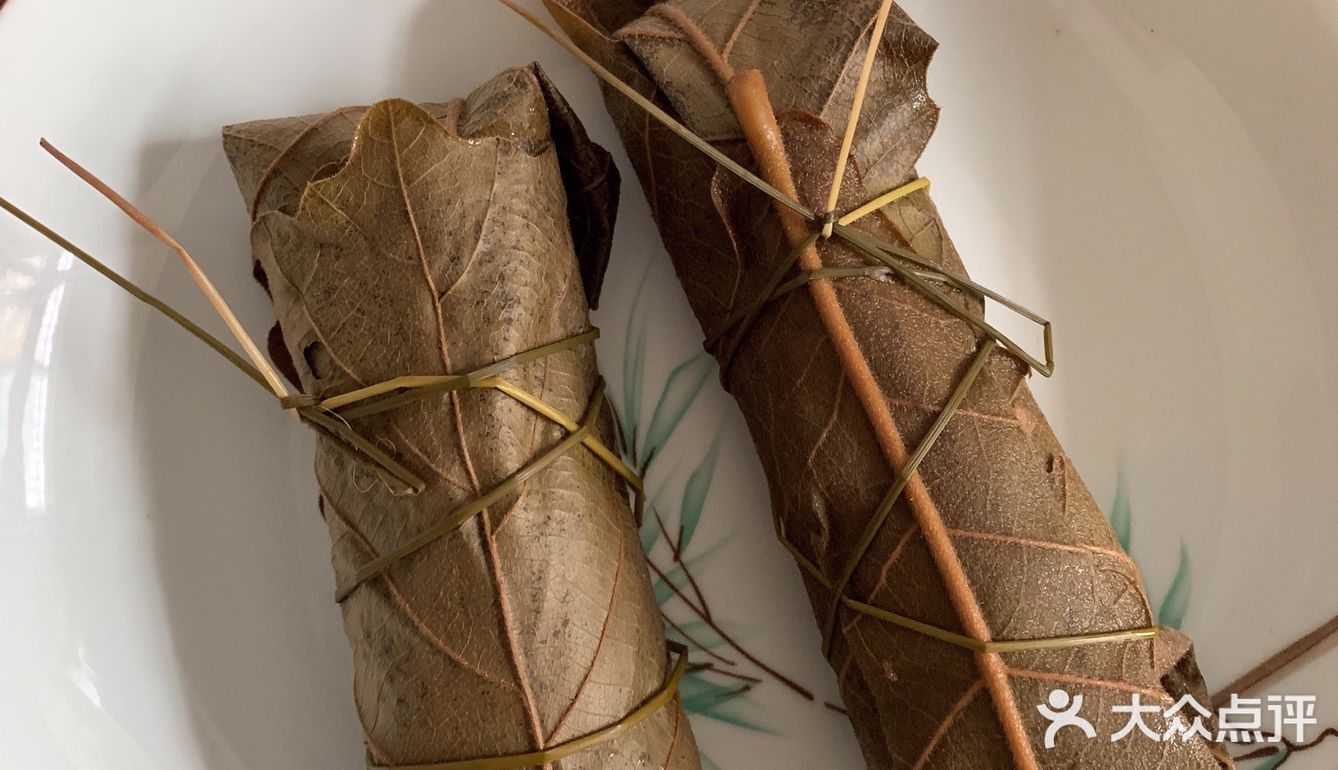 隆重介绍一下鲁山特有的端午"粽子"之槲坠