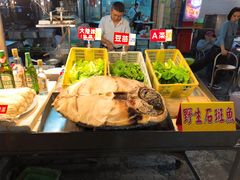 -六合夜市