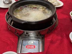 -花苑美食横琴生蚝火锅(拱北粤华路店)