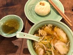 老清朝馄饨-老清朝包子铺(开明街店)